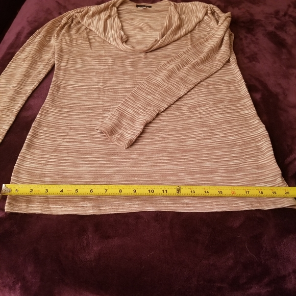 Women's Long Sleeve Maternity Top - Picture 4 of 5